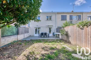 Maison à La Queue-en-Brie (94510)