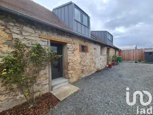 Longere at Sargé-lès-le-Mans (72190)