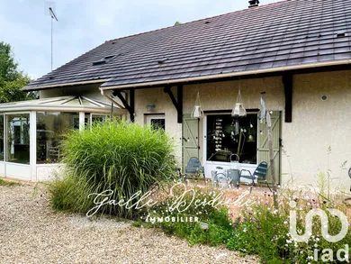 Maison traditionnelle à Chevannes (45210)