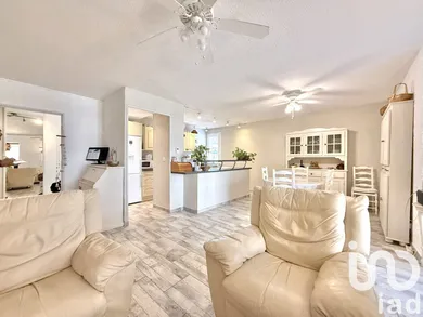 Apartment in Saint-Laurent-du-Var (06700)