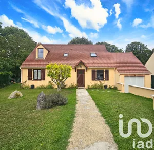 House at Vineuil-Saint-Firmin (60500)