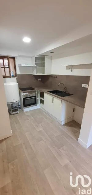 Appartement à Salon-de-Provence (13300)