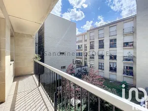 Apartment at Paris (75015)