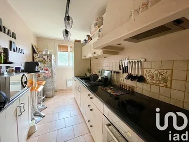 Appartement à Coubron (93470)