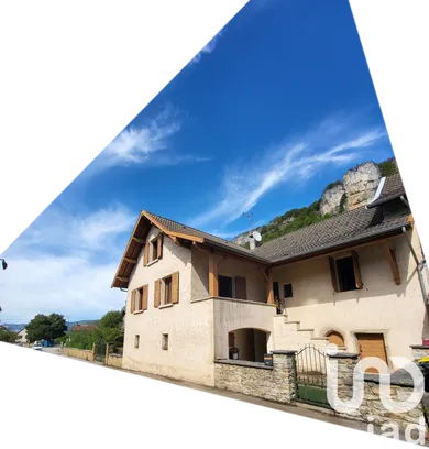 Maison à Serrières-de-Briord (01470)
