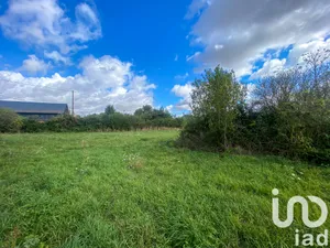 Building plot at Burey (27190)