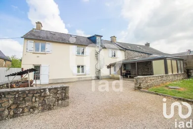 Lodge in Hédé-Bazouges (35630)