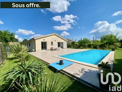 Traditional house at Beychac-et-Caillau (33750)