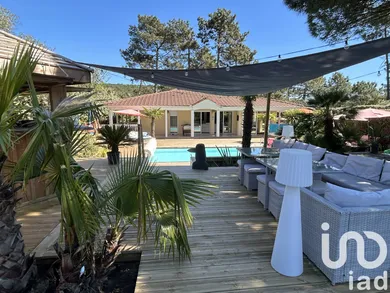 House in Lacanau (33680)