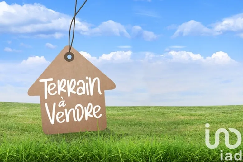 Terrain à bâtir à Valmont (57730) · 69 000 €