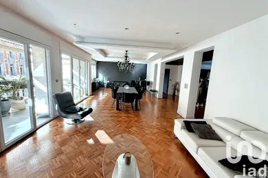 Apartment in Marseille (13008)