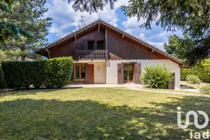 House at Ornex (01210)