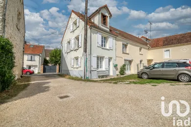 Maison de village à Chambry (77910)