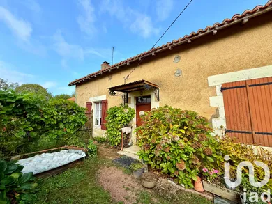 House in Le Vigeant (86150)