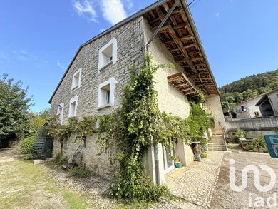 Traditional house at Challes-la-Montagne (01450)