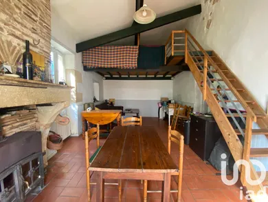 Village house in Saint-Maixant (33490)