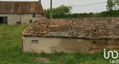 Village house at Luneau (03130)