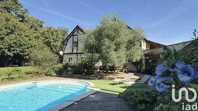 Mansion at La Croix-en-Touraine (37150)
