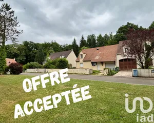 Maison traditionnelle à Bullion (78830)