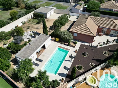 House at Pia (66380)