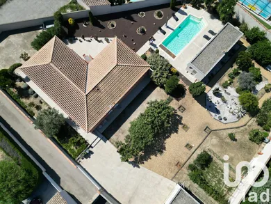 House at Pia (66380)