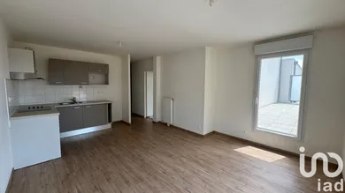 Apartment in Couëron (44220)