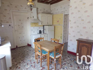 Maison de village à Saint-Aubin-sur-Yonne (89300)