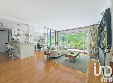 Apartment in Saint-Cloud (92210)