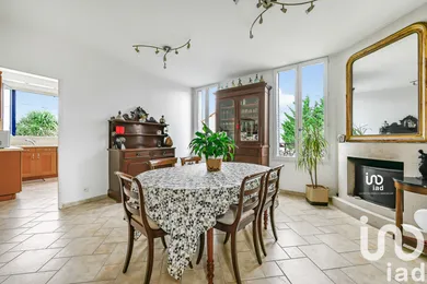 House in Nanterre (92000)