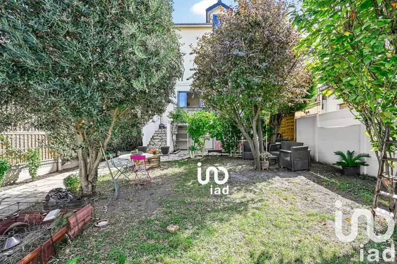 Maison 7 pièces 160 m² · à Nanterre · 160 m² · 750 000 €
