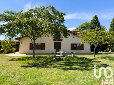 Maison de campagne à Ansan (32270)