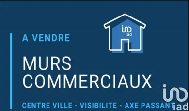 Immeuble à La Tour-d'Aigues (84240)