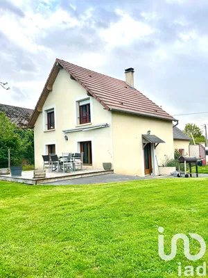 Maison de campagne à Saint-Léonard-des-Bois (72130)