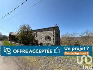 Farm at Saint-Privat-d'Allier (43580)