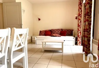 Apartment in Honfleur (14600)