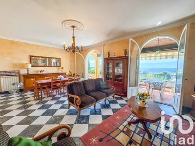 House at Six-Fours-les-Plages (83140)