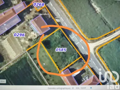 Land at Illiers Combray (28120)