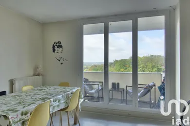 Apartment at Cergy (95000)