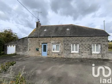 Maison à La Bazouge-du-Désert (35420)