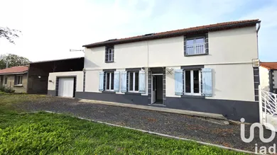 House at Surat (63720)