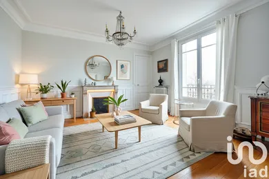 Apartment in Bourg-la-Reine (92340)