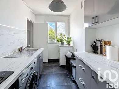 Apartment in Poissy (78300)