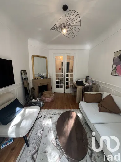 Apartment in Paris (75015)