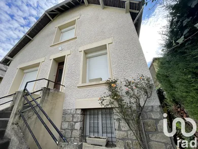 Maison de village à Chamberet (19370)