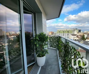 Apartment at Asnières-sur-Seine (92600)