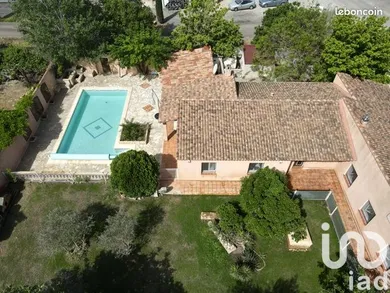 Maison à Eyguières (13430)