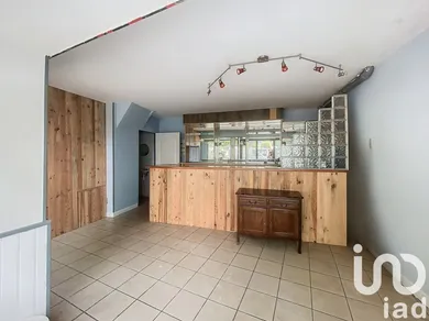 Building in Terrasson-Lavilledieu (24120)