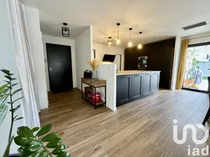 House at Pompignac (33370)