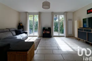 Apartment at Le Plessis-Trévise (94420)