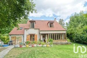 House in Saint-Prix (95390)